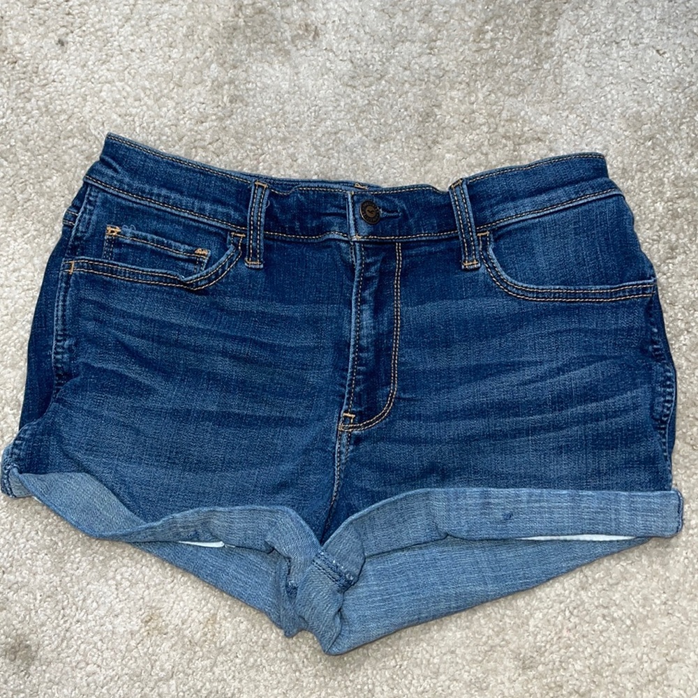 HOLLISTER HIGH RISE DENIM SHORTS